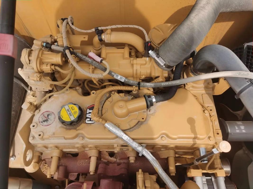 CAT 323GX Excavator