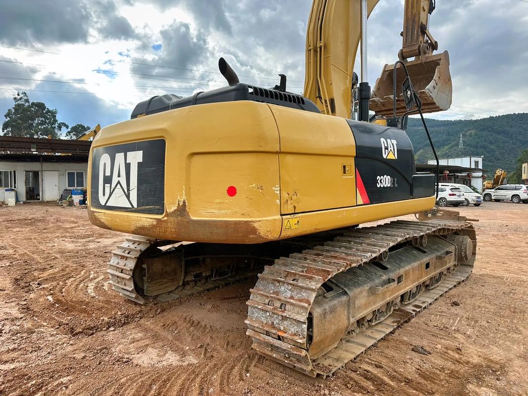 CAT 330D2L Excavator