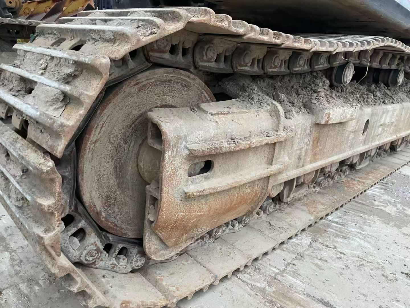 XCMG XE370D Excavator